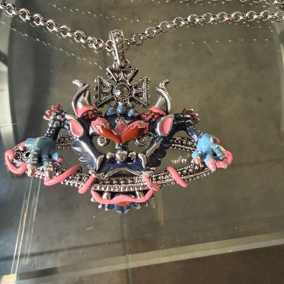 Vivienne Westwood WOW - 2012 Chinese New Year Dragon Orb Necklace - Picture 11 of 11